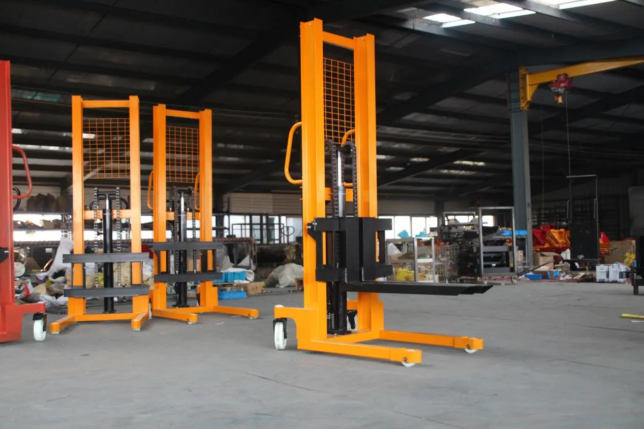 hydraulic stacker